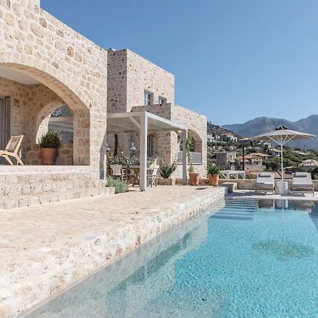 Amani Living Villa Stoúpa Buitenkant foto