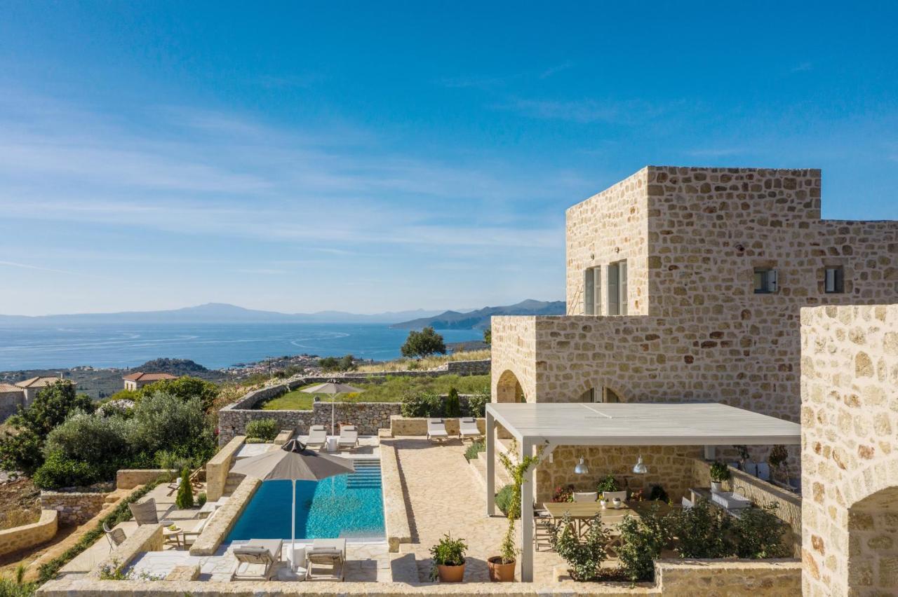Amani Living Villa Stoúpa Buitenkant foto