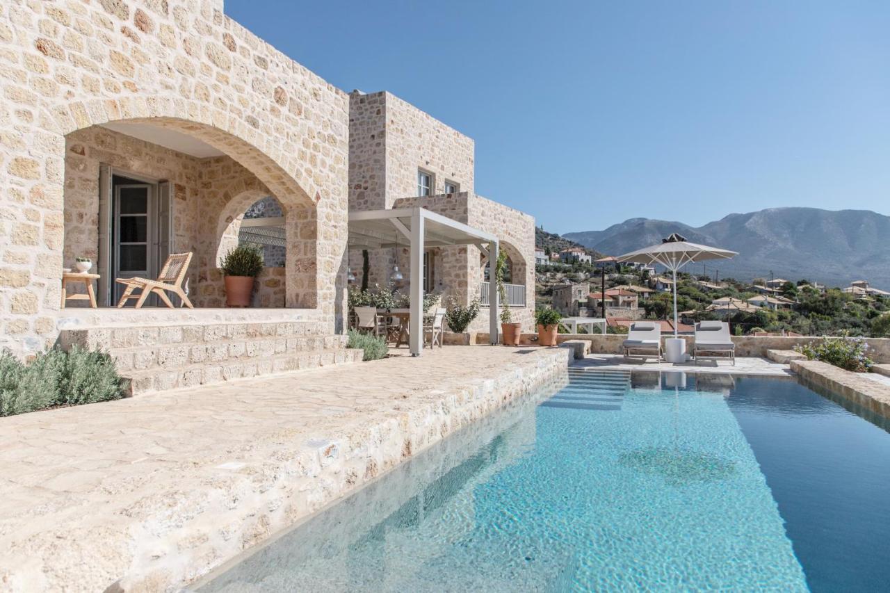 Amani Living Villa Stoúpa Buitenkant foto