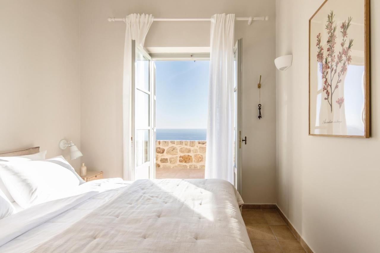 Amani Living Villa Stoúpa Buitenkant foto