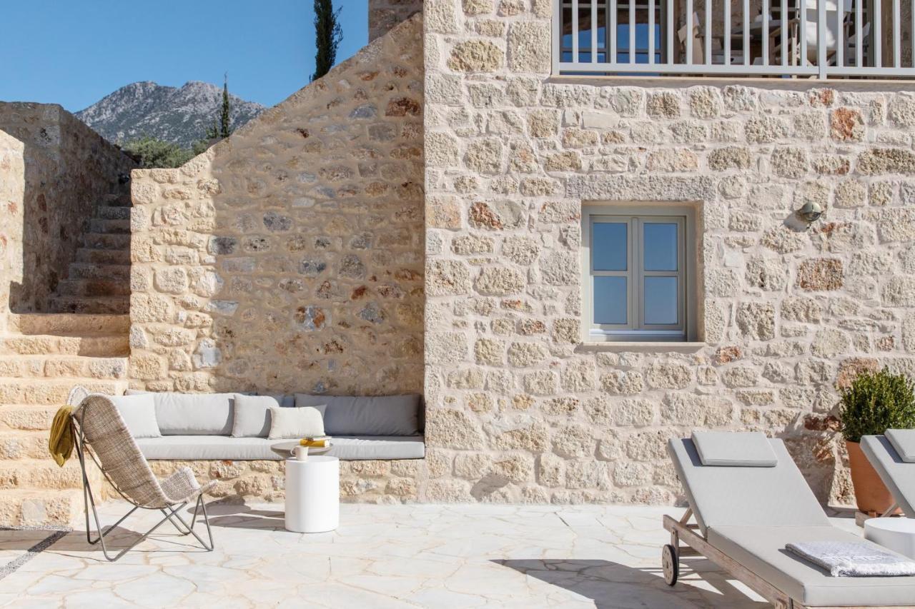 Amani Living Villa Stoúpa Buitenkant foto