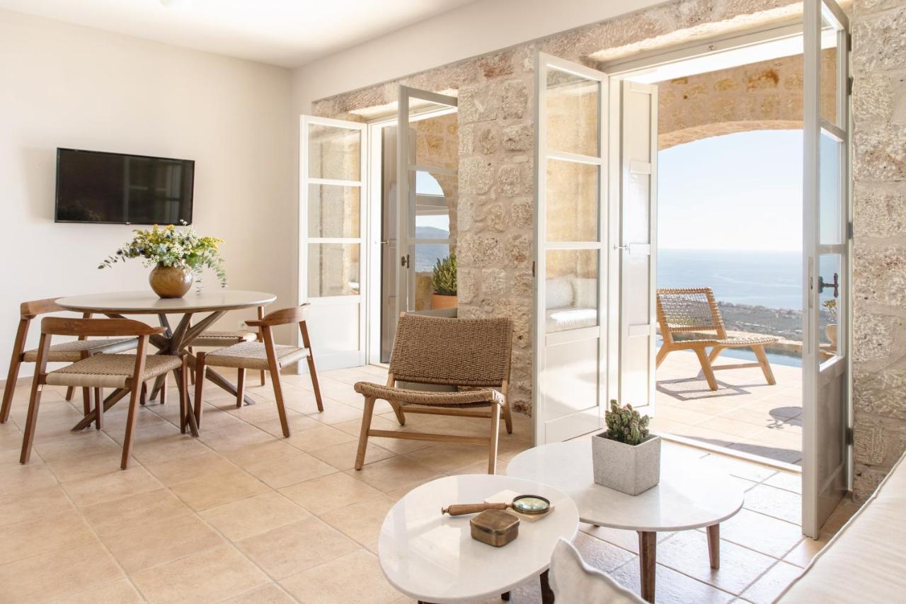Amani Living Villa Stoúpa Buitenkant foto