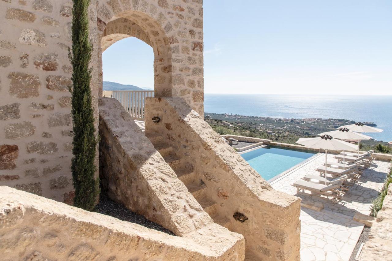 Amani Living Villa Stoúpa Buitenkant foto